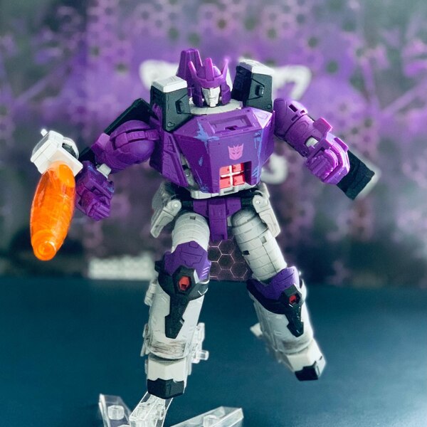 Transformers WFC Kingdom Galvatron  (1 of 7)